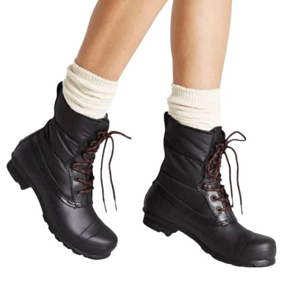 NWOB HUNTER Original Short Quilted Lace-Up Boot Size 8 - Picture 1 of 7